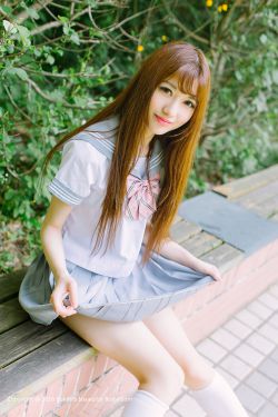 蜜丝婷大草莓和小草莓对比